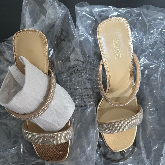 Michael Kors Shimmering Gold Heels - Picture 1 of 6